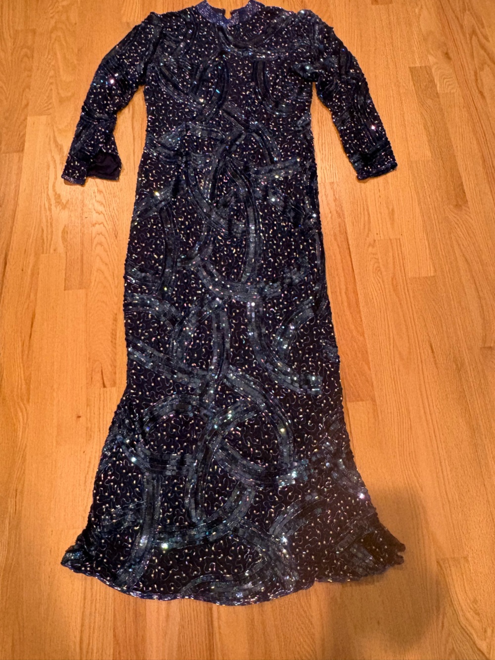 Stunning 1980’s Judith Ann Creations 100% Silk Navy Blue Sequin Gown Sz M